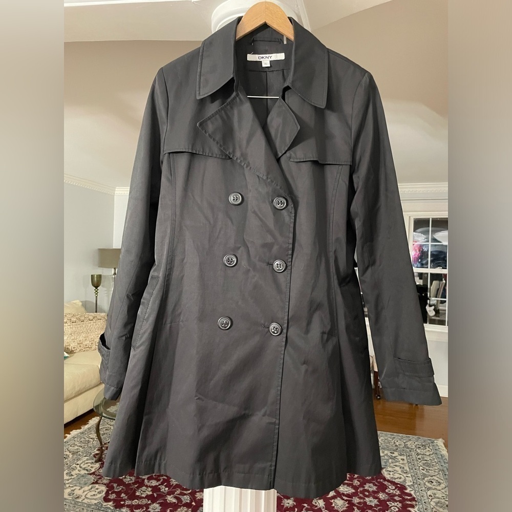 DKNY women’s cotton blend black trench coat/ Rai coat size X-Large